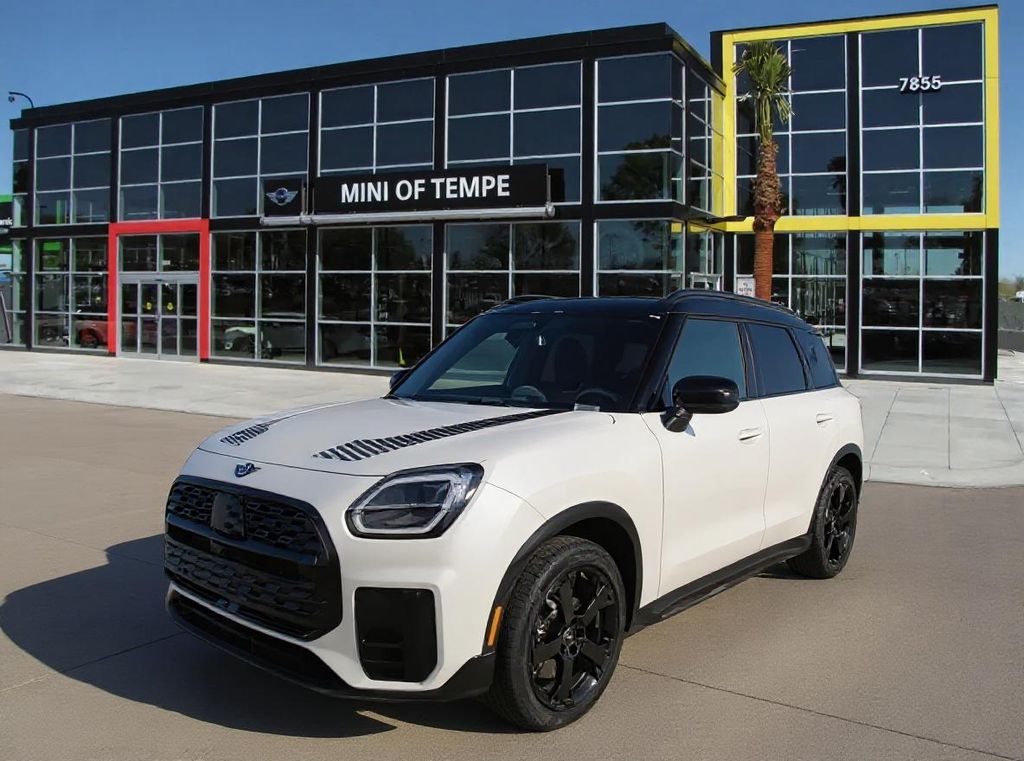 2026 MINI Countryman S's photo