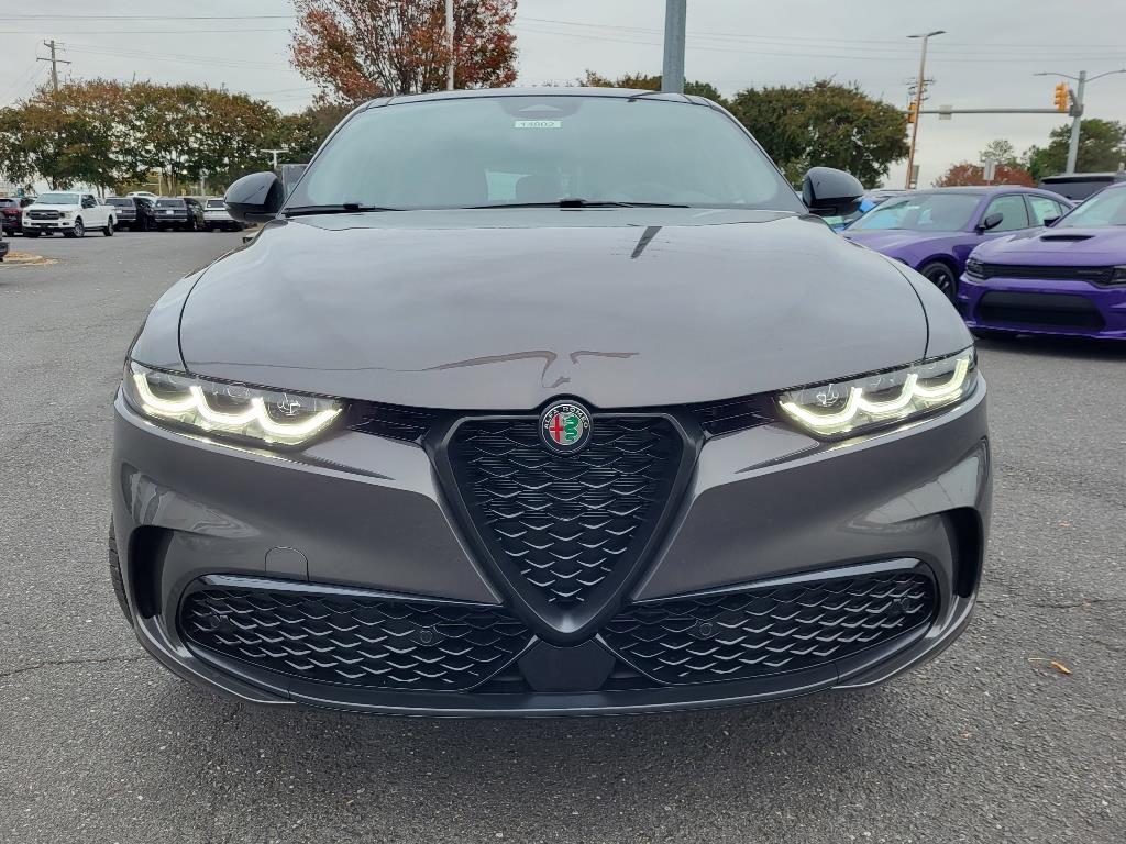 2024 Alfa Romeo Tonale Veloce photo 2