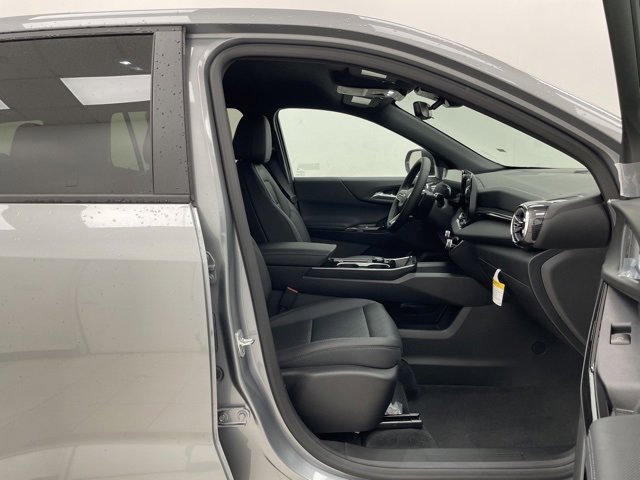 2026 Chevrolet Equinox LT photo 14