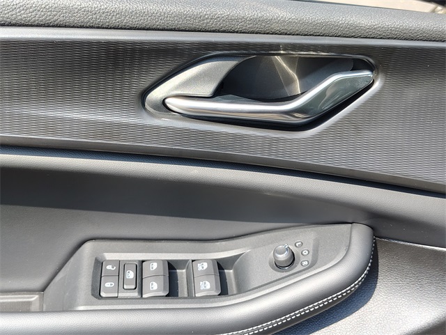2025 Jeep Grand Cherokee Altitude X photo 11