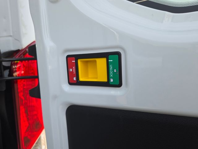 2025 Ford Transit photo 9