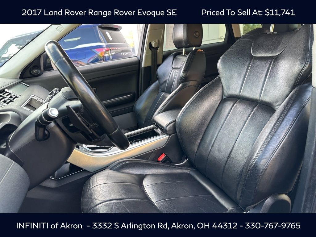 2017 Land Rover Range Rover Evoque SE photo 36