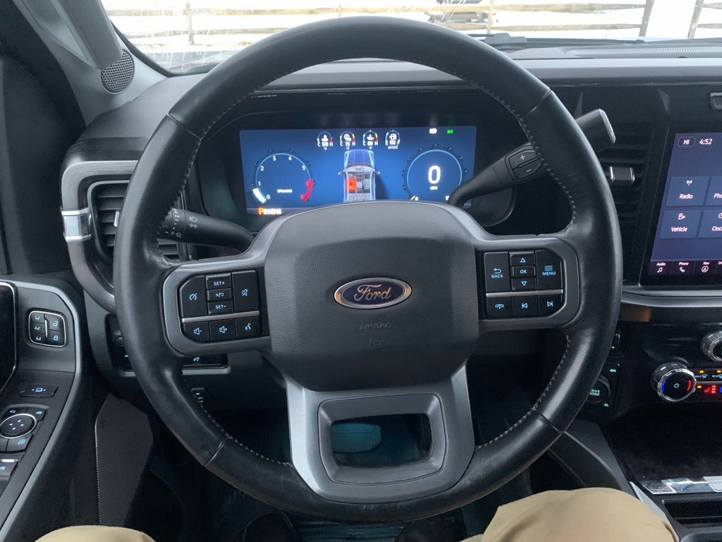 2024 Ford F-250 Lariat photo 3