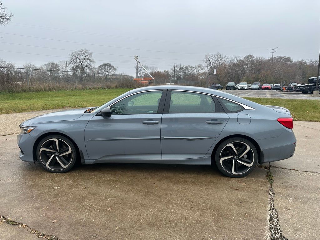2022 Honda Accord Sport photo 2