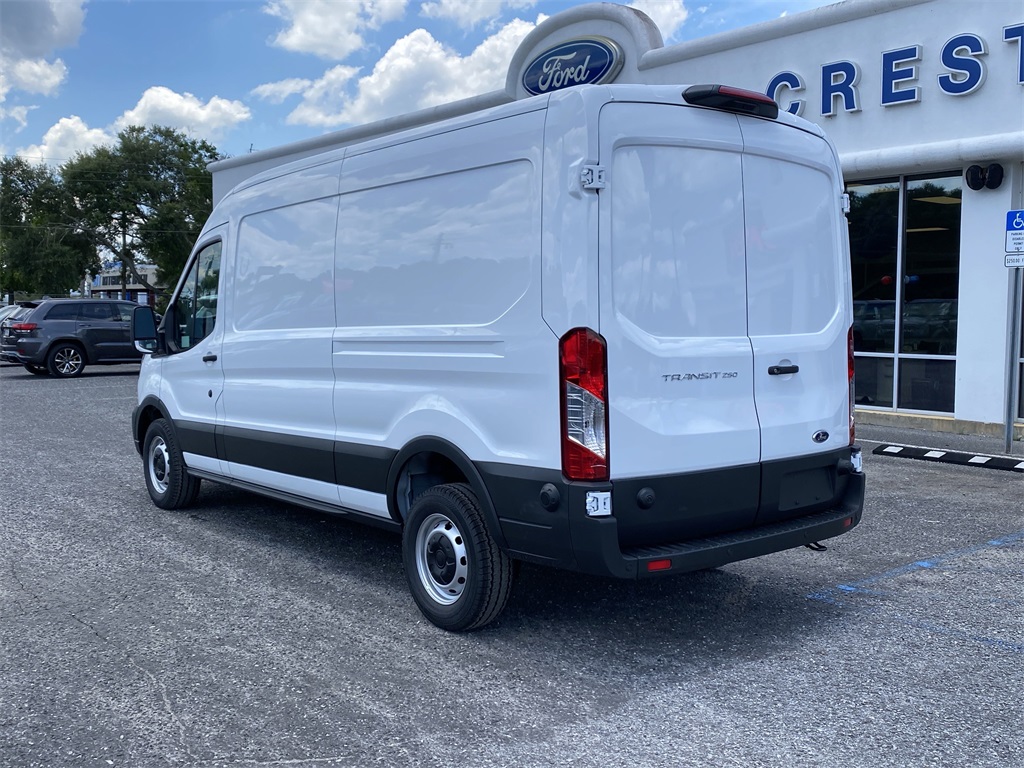 2025 Ford Transit Cargo Van photo 5