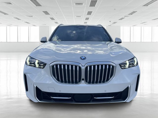 2025 Bmw X5 xDrive50e photo 2