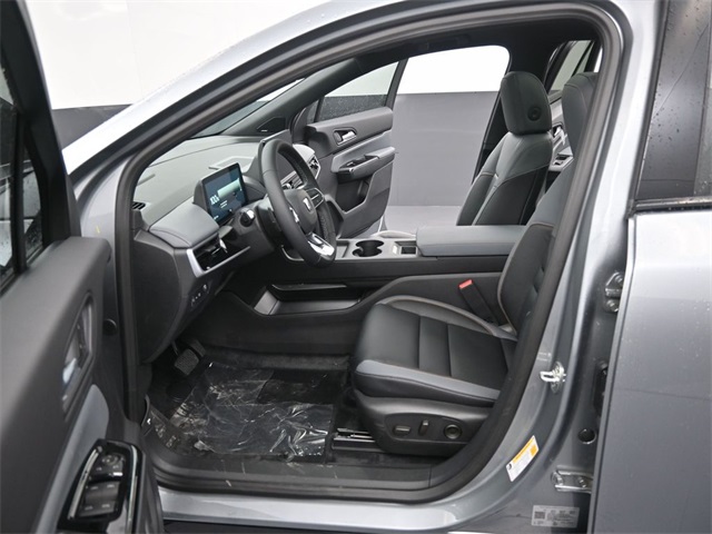 2026 Honda Prologue Touring photo 4