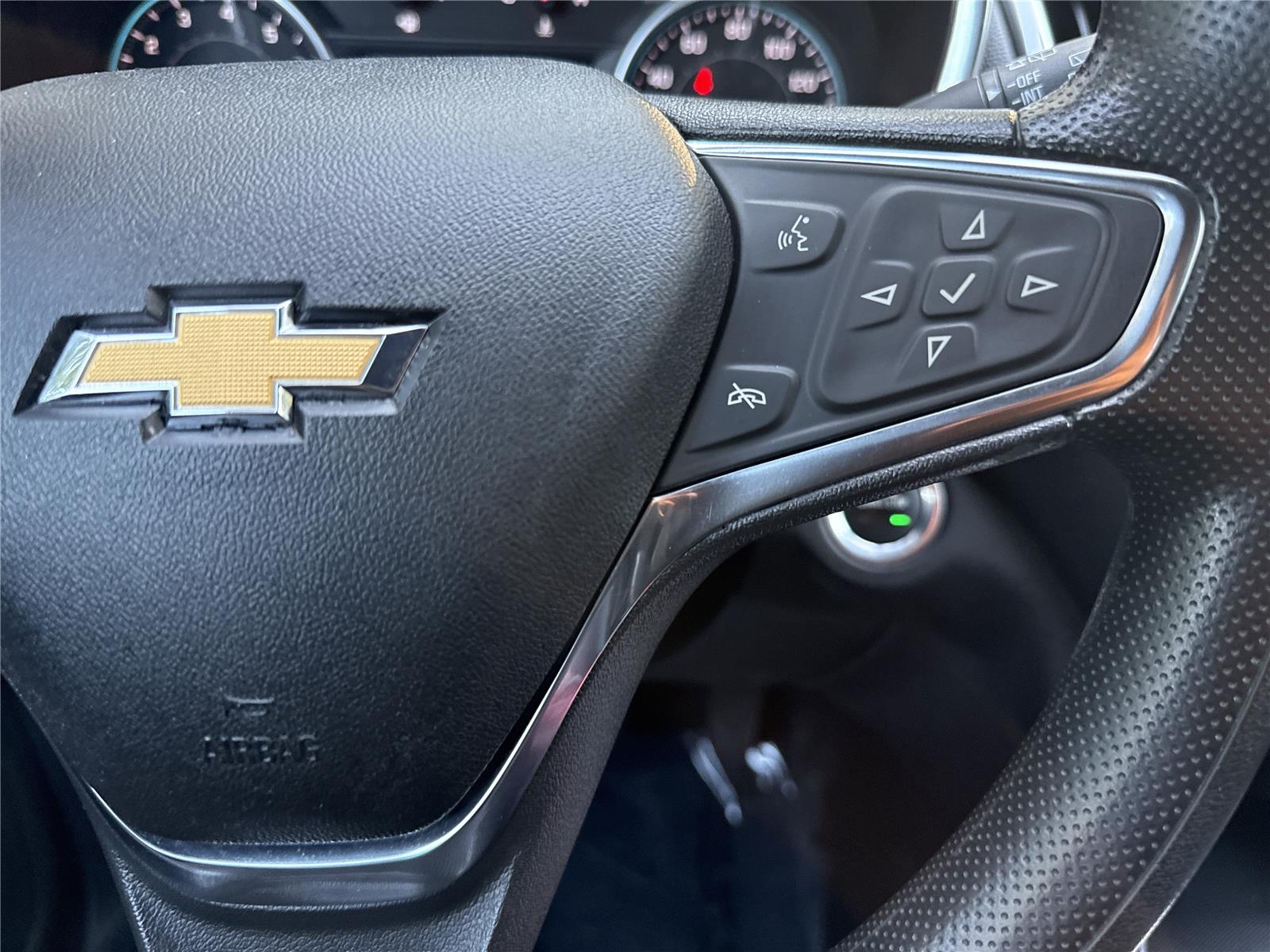 2020 Chevrolet Equinox LT photo 13
