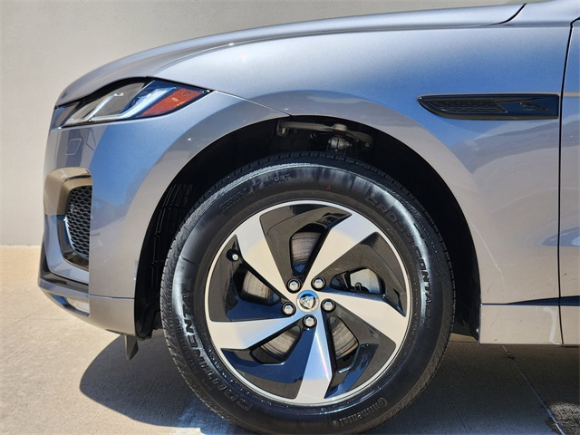 2025 Jaguar F-PACE P250 R-Dynamic S photo 9