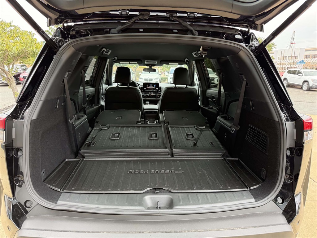 2025 Nissan Pathfinder Rock Creek photo 29