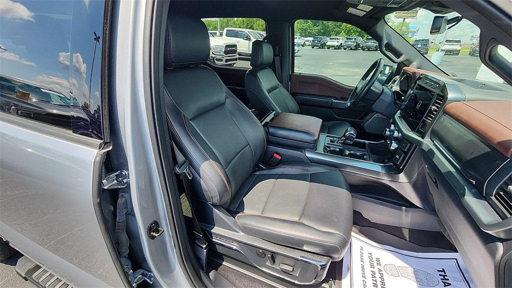 2023 Ford F-150 Lariat photo 21