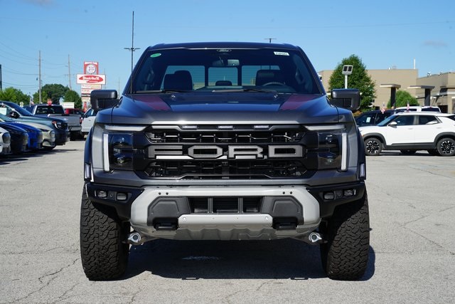 2025 FORD F-150 - Image 24