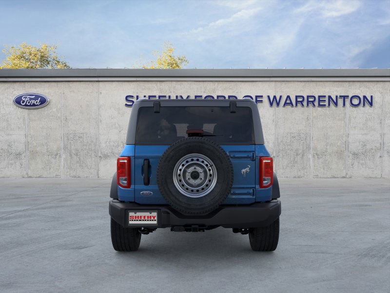 2025 Ford Bronco Base photo 4