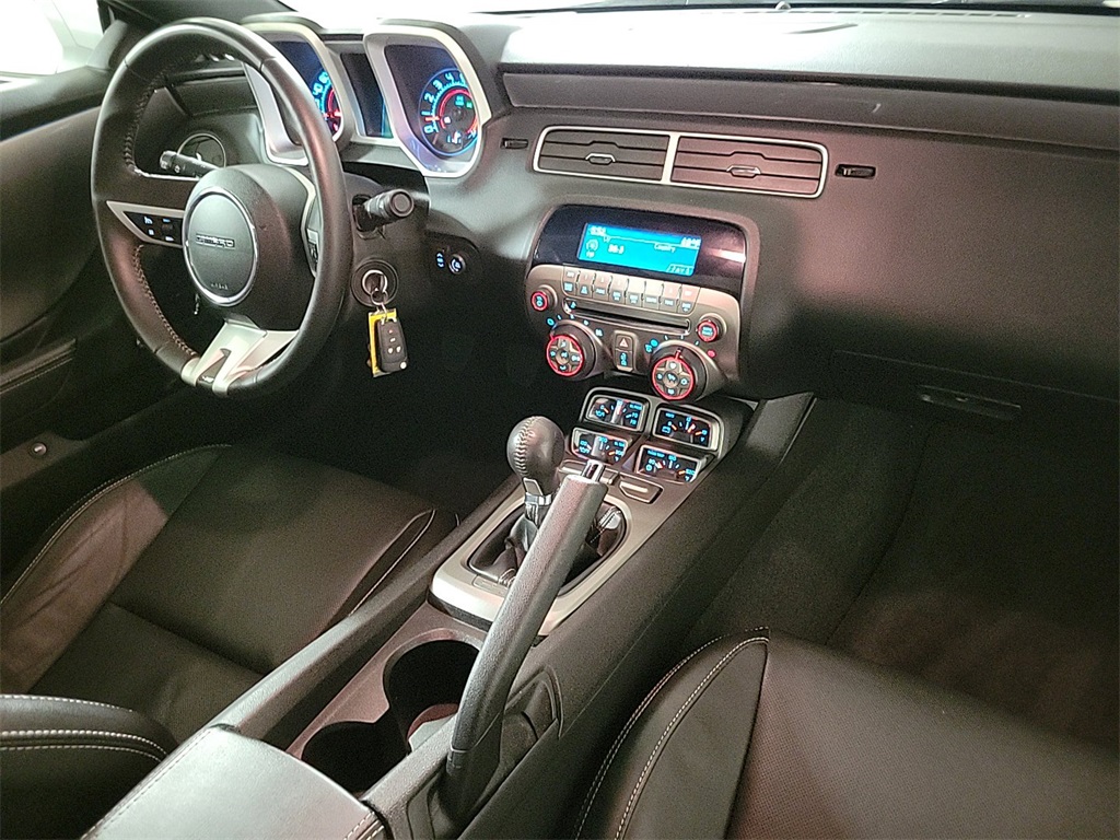 2011 CHEVROLET CAMARO - Image 21