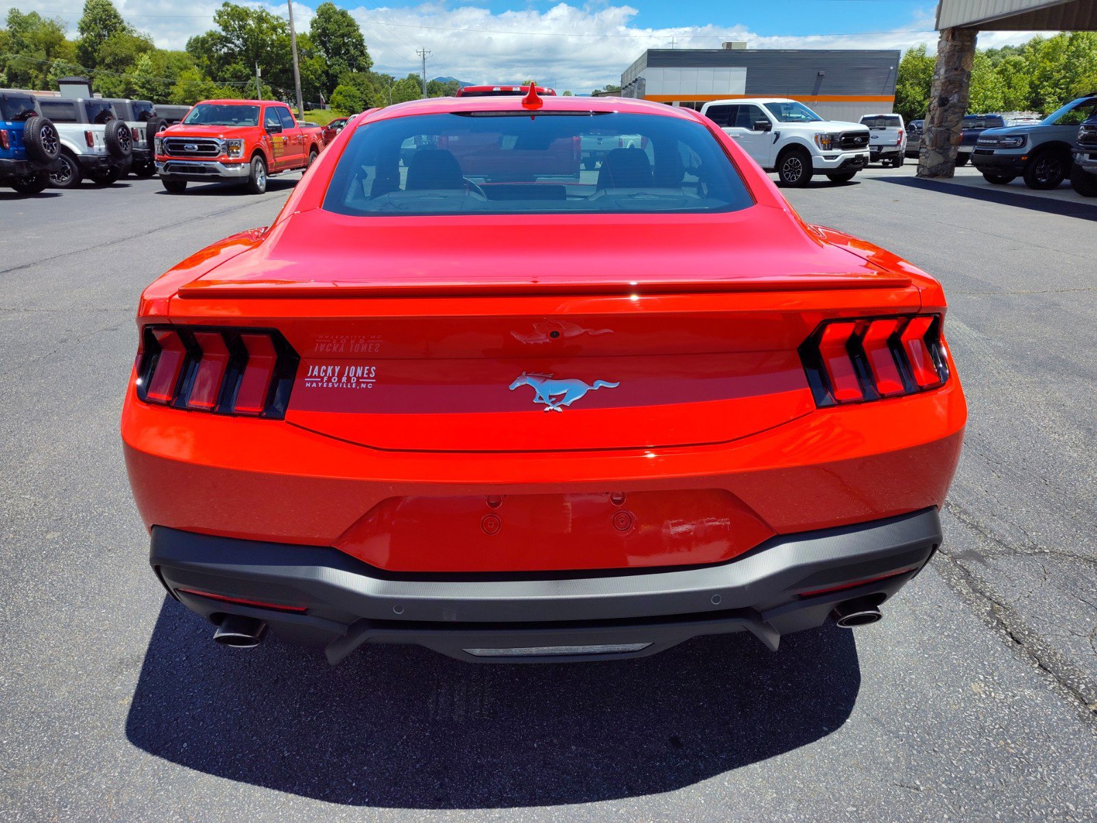 2024 Ford Mustang EcoBoost Premium photo 4