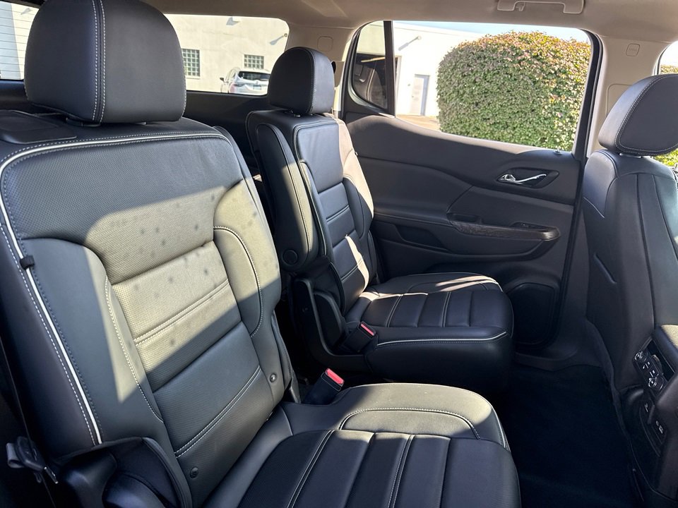 2023 Gmc Acadia Denali photo 37