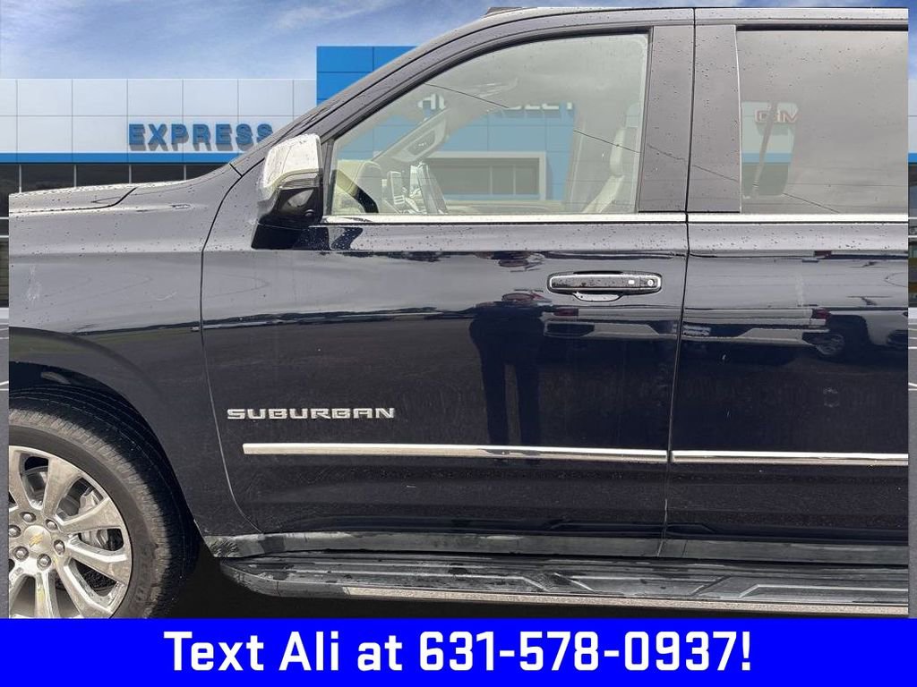 2021 Chevrolet Suburban Premier photo 10
