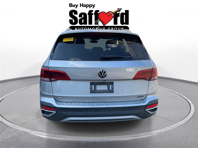 2023 Volkswagen Taos SE photo 4