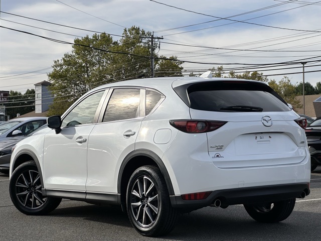 2018 Mazda CX-5 Touring photo 2