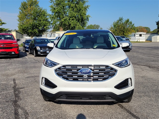 2024 Ford Edge Titanium photo 10