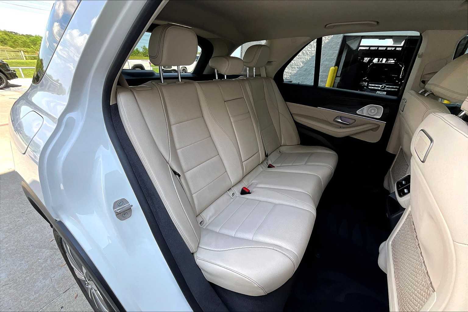 2020 Mercedes Benz GLE 350 4MATIC photo 13