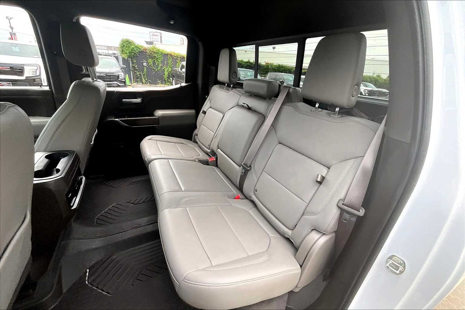 2021 Chevrolet Silverado 1500 RST photo 19