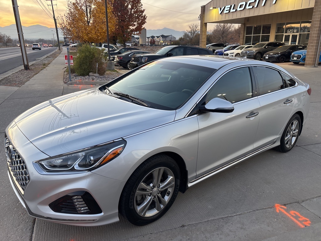 2019 Hyundai Sonata Sport photo 3
