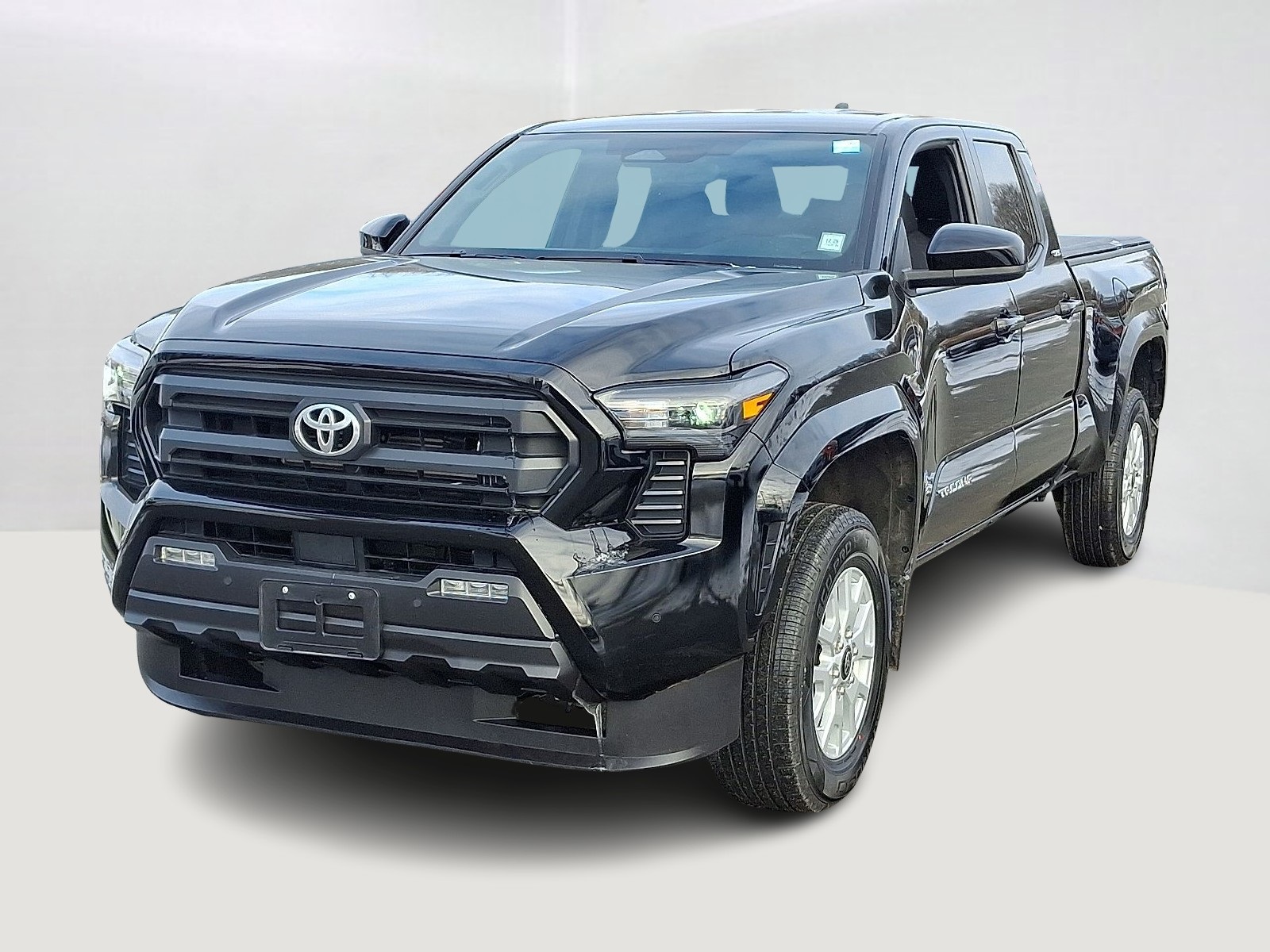 2024 Toyota Tacoma SR5's photo