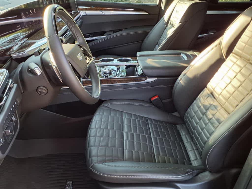 2025 Cadillac Escalade Sport Platinum photo 9