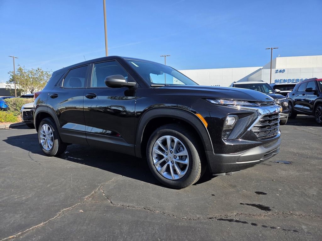 2026 Chevrolet Trailblazer LS's photo