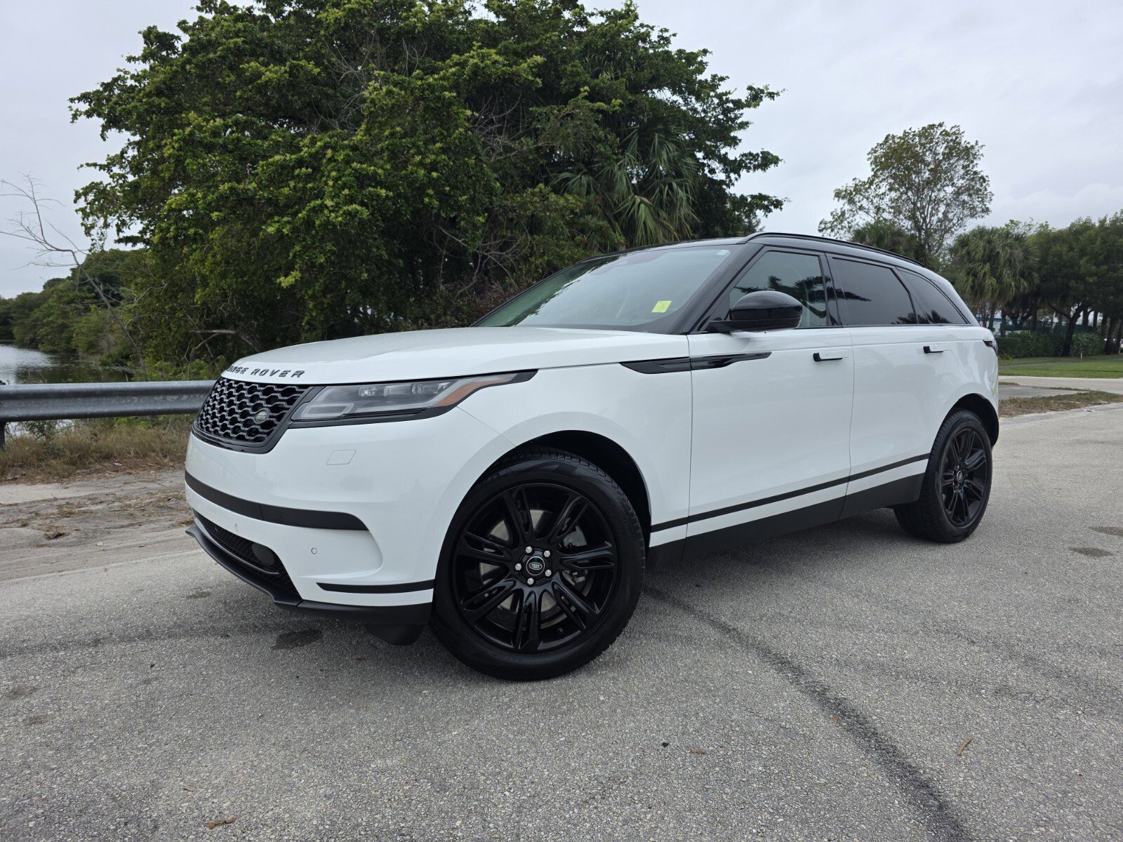 2022 Land Rover Range Rover Velar