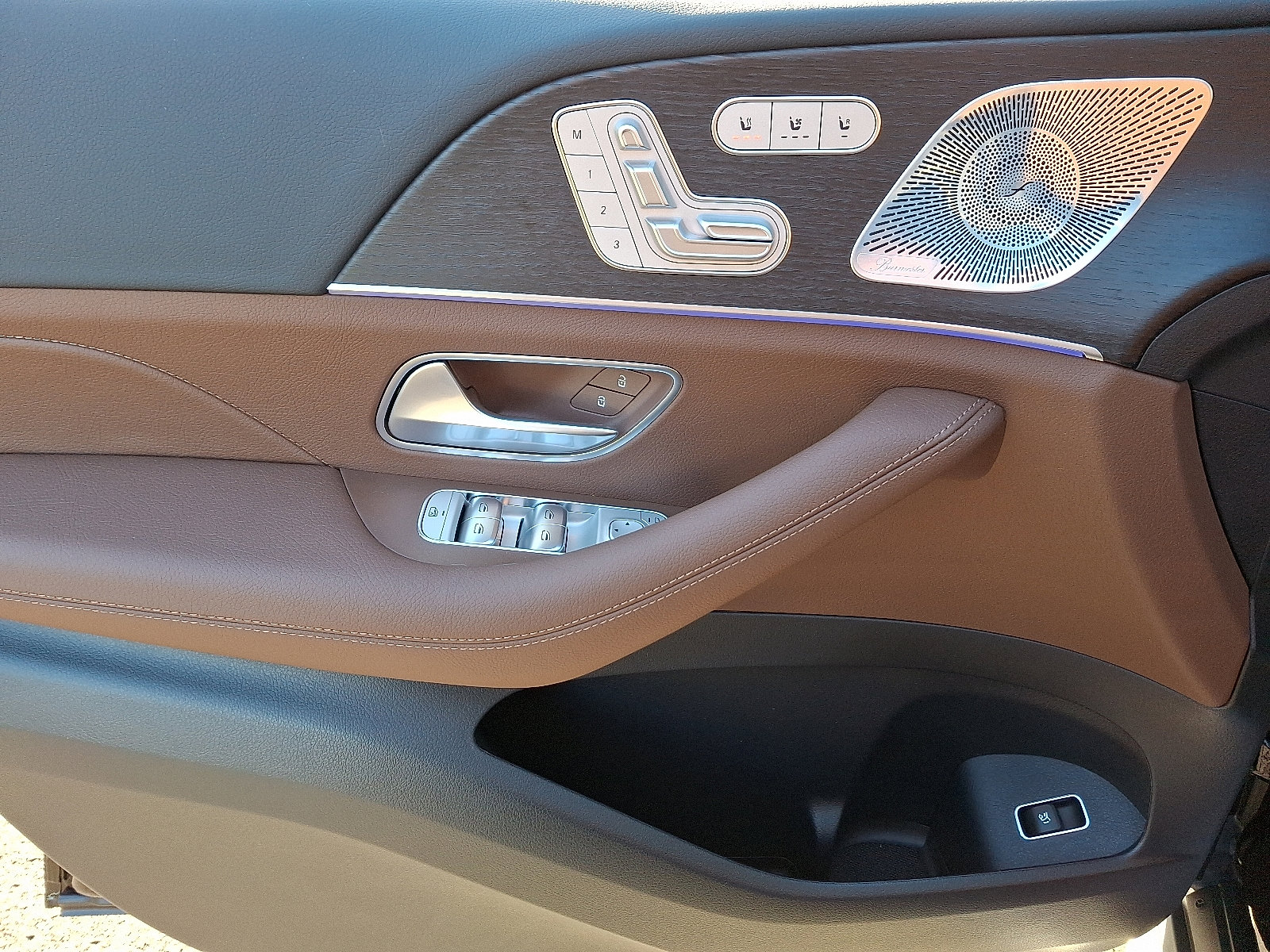 2026 Mercedes Benz GLE 450 4MATIC photo 4