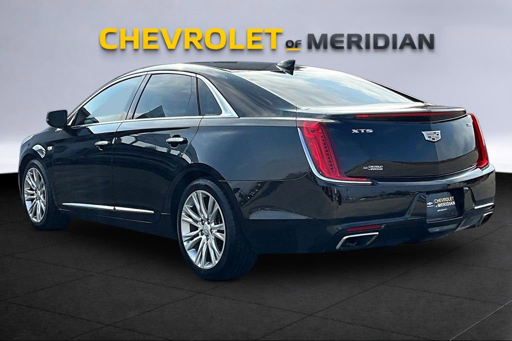 Used 2019 Cadillac XTS Luxury with VIN 2G61M5S31K9154600 for sale in Meridian, MS