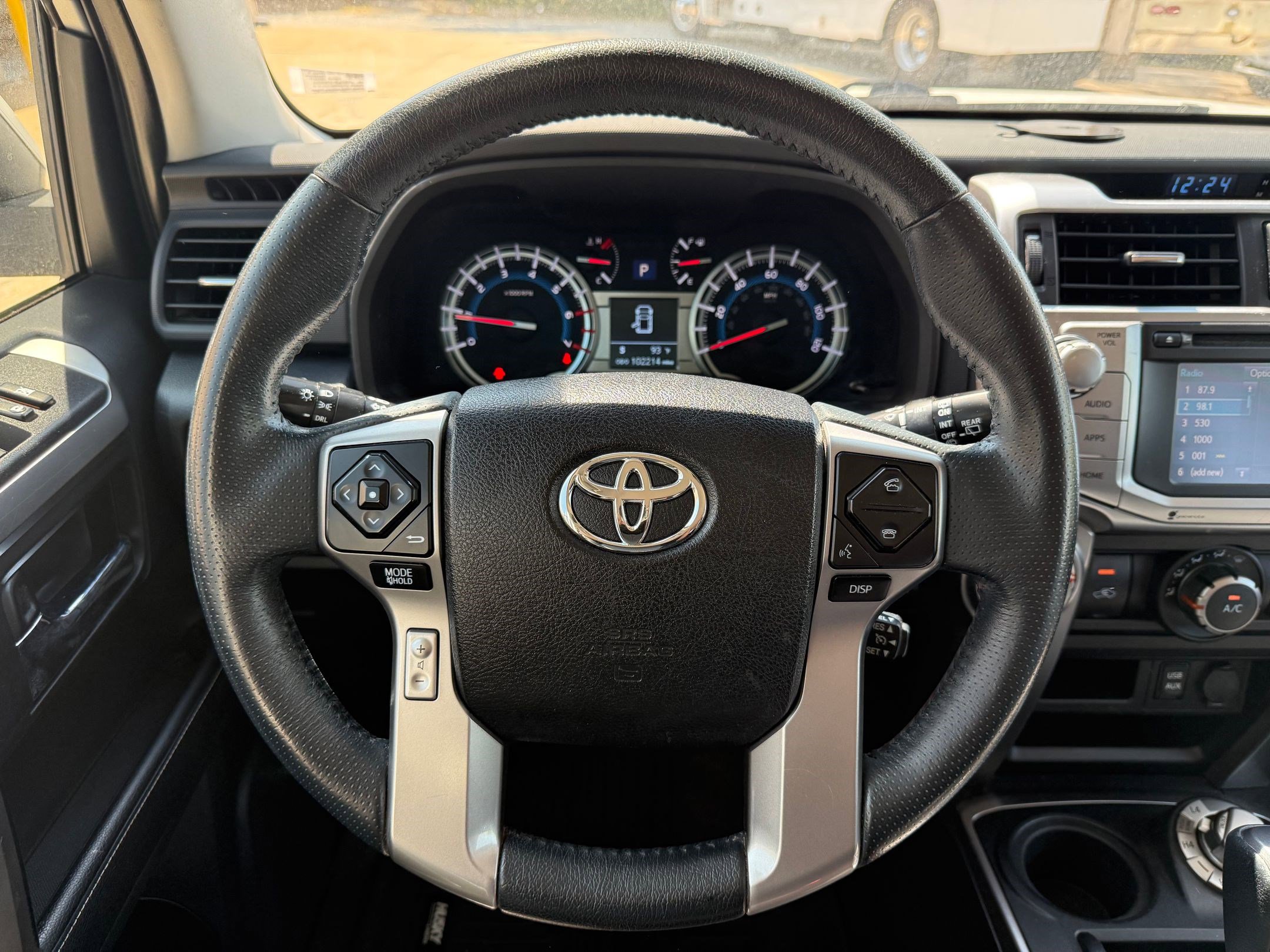 2019 Toyota 4Runner SR5 4WD photo 13