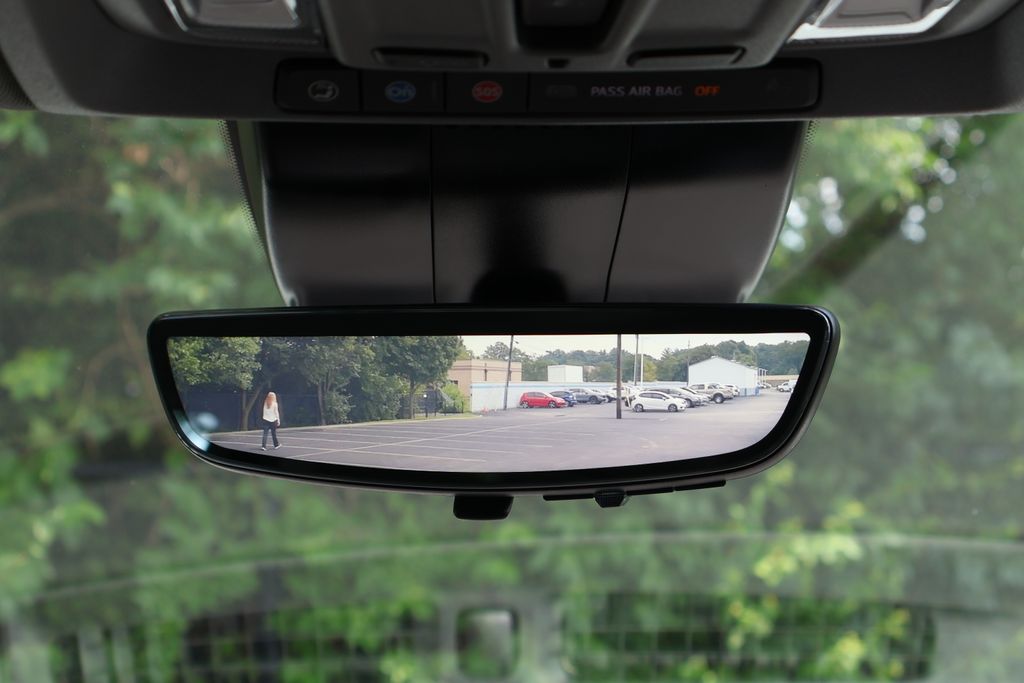 2024 Chevrolet Silverado 1500 LTZ photo 15