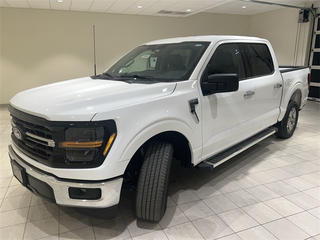 2025 Ford F-150 XLT's photo