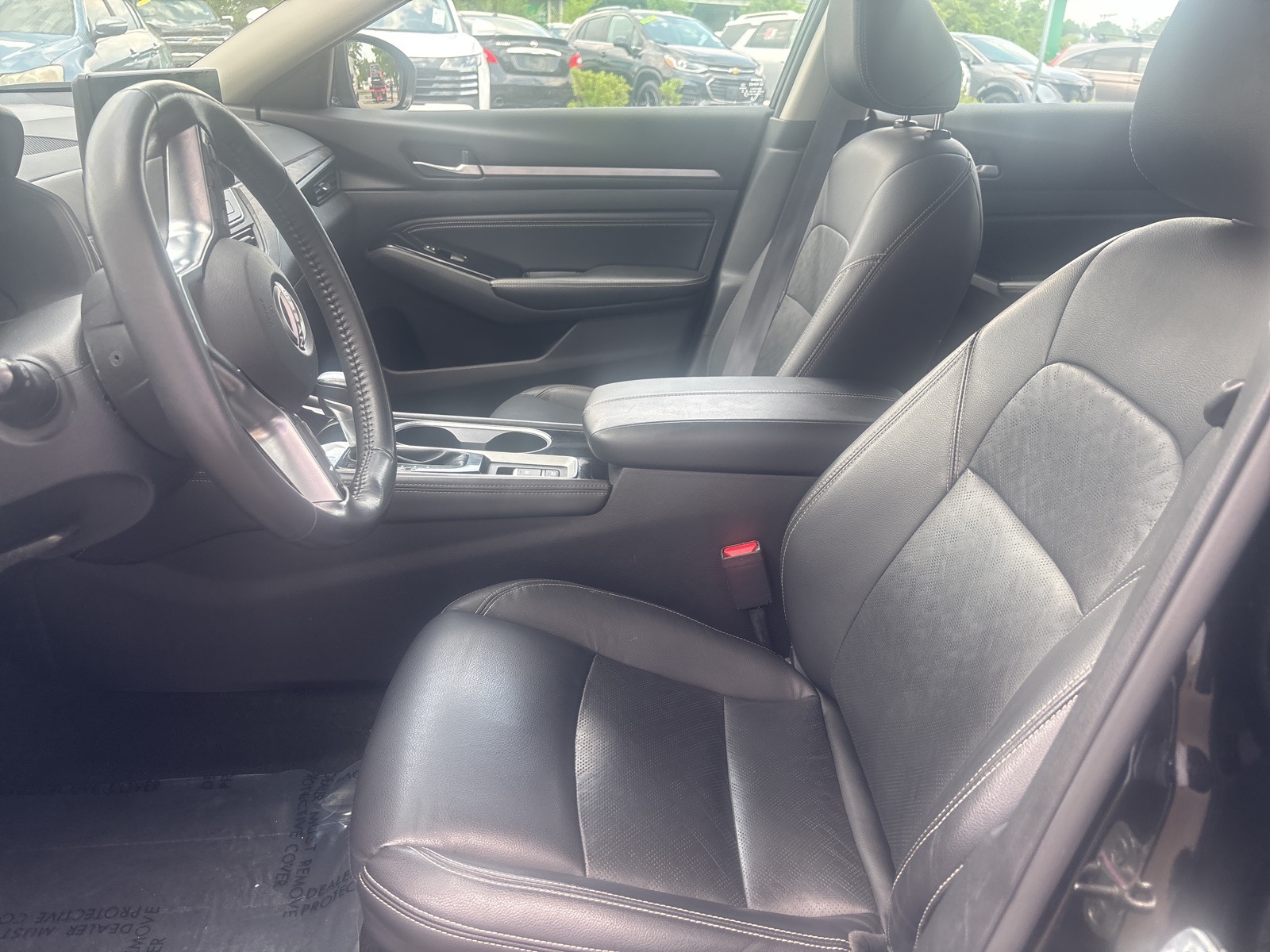 2023 Nissan Altima 2.5 SL photo 9