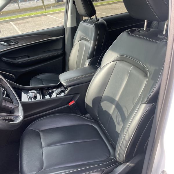 2021 Jeep Grand Cherokee Limited photo 8