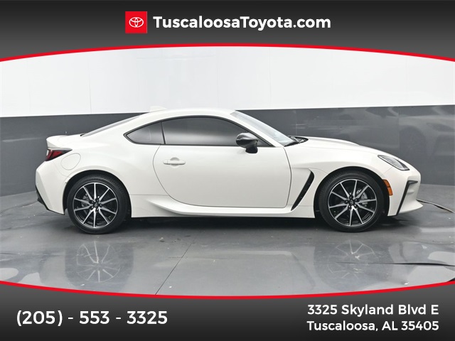 2024 Toyota GR86 Base's photo