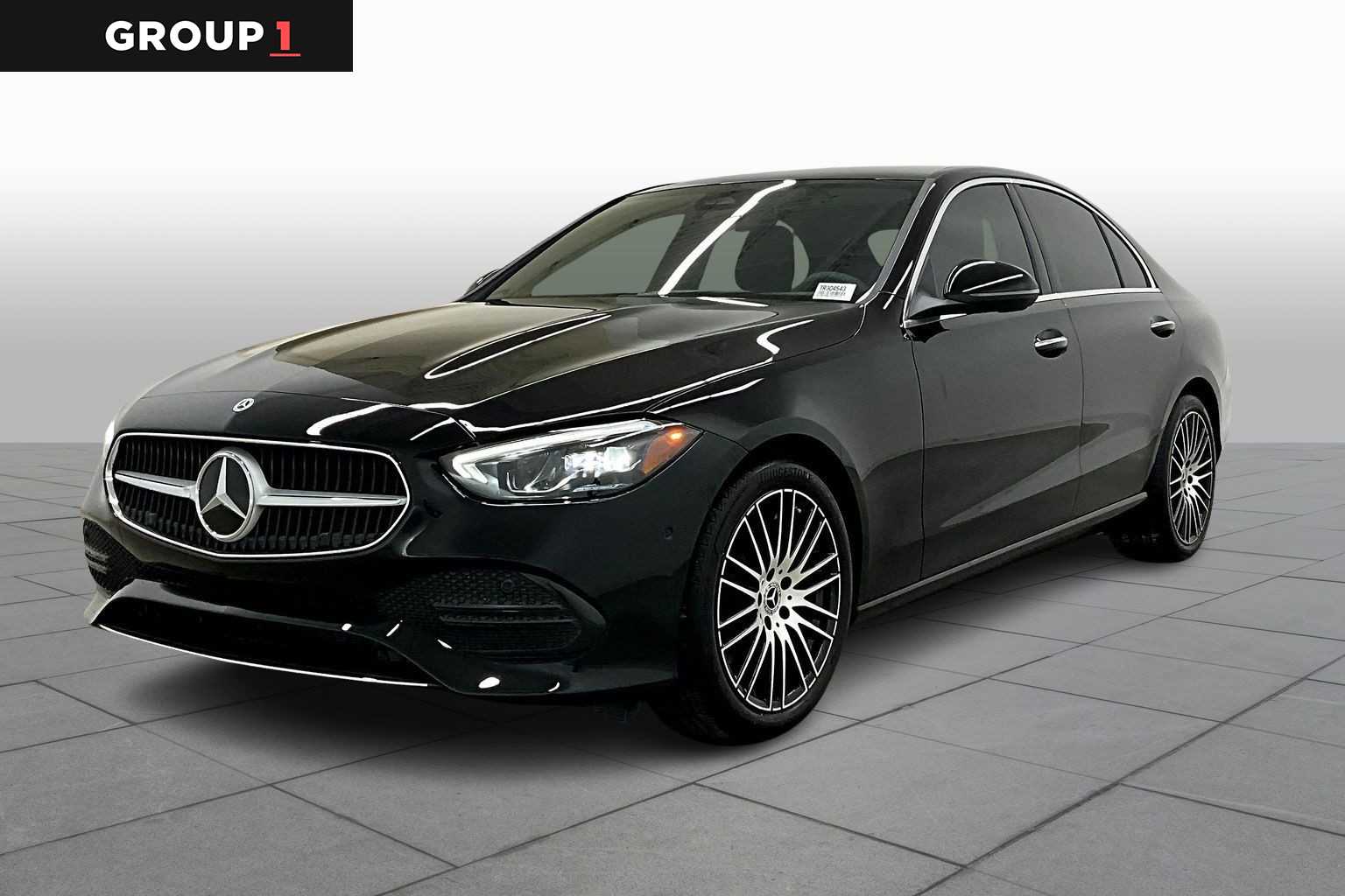 2026 Mercedes-Benz C-Class Sedan C 300's photo