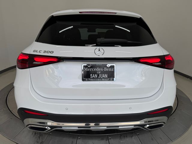 2026 Mercedes Benz GLC 300 photo 11