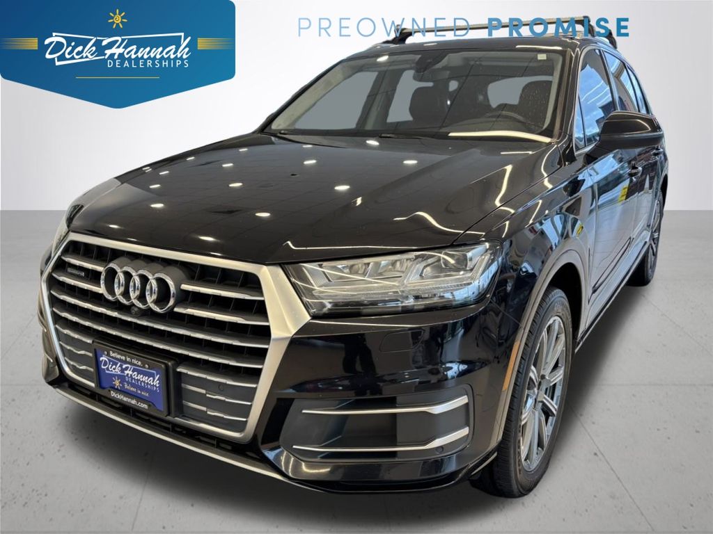 2019 Audi Q7 Premium Plus's photo