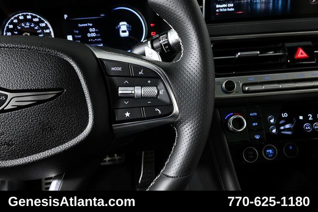 2025 Genesis G70 2.5T Sport Prestige photo 15