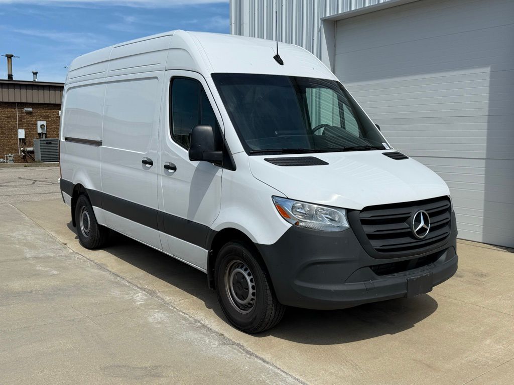 2024 Mercedes-Benz Sprinter Cargo Van