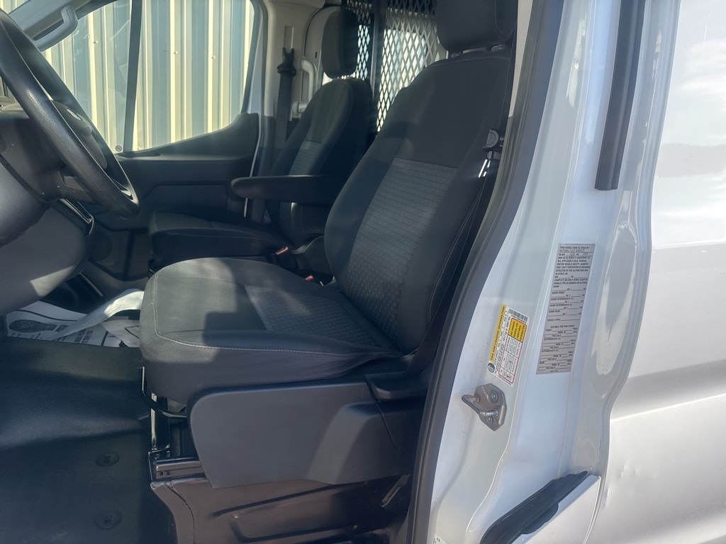 2023 Ford Transit photo 2