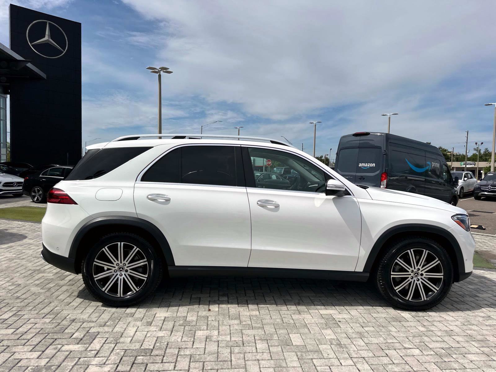 2024 Mercedes Benz GLE 450 photo 3