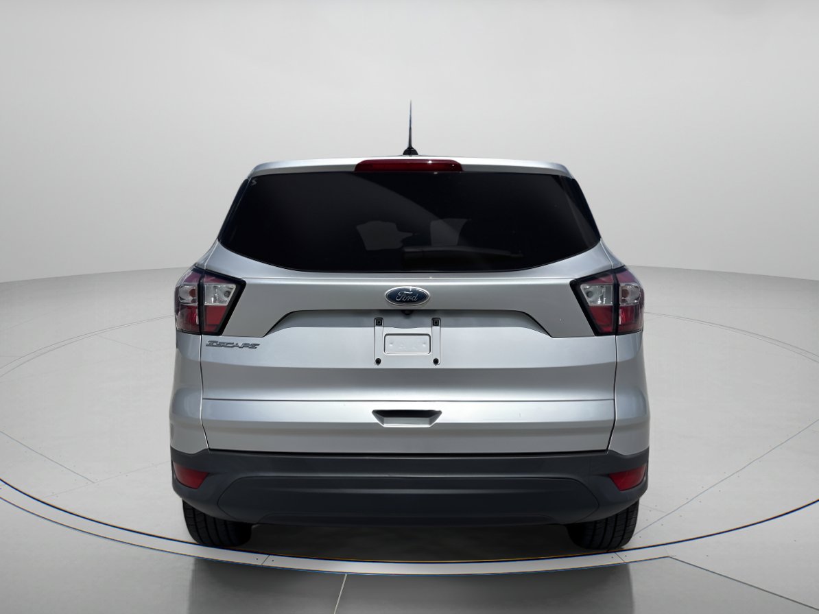 2017 Ford Escape S photo 4