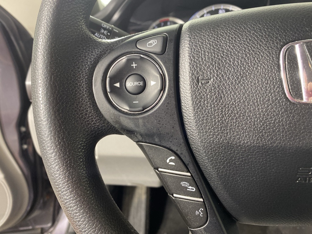 2015 Honda Accord LX photo 15