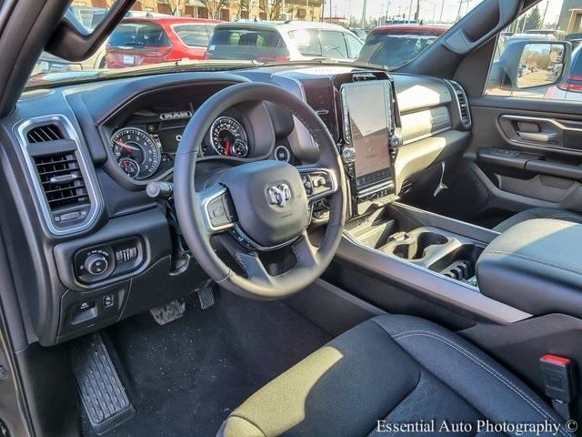 2025 RAM 1500 - Image 9