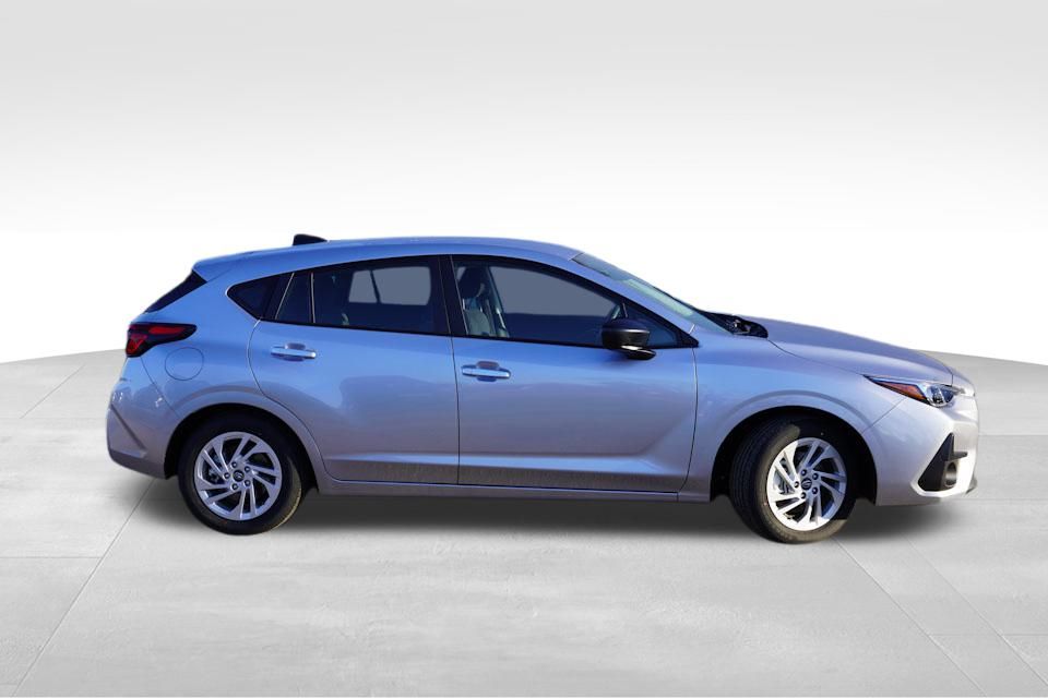 2025 Subaru Impreza Base photo 3